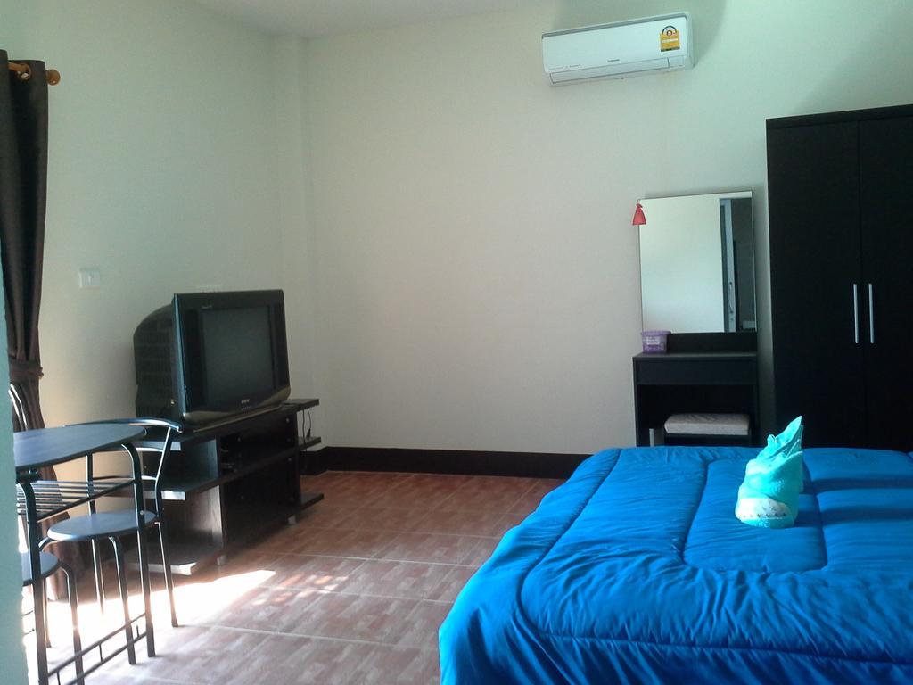 Aparthotel Bansappoori Lamphun Zimmer foto