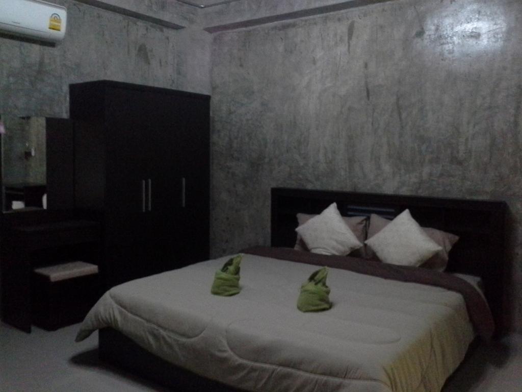 Aparthotel Bansappoori Lamphun Zimmer foto